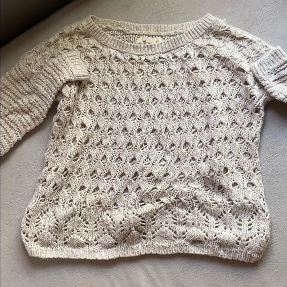 Hollister sweater